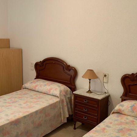 Apartamento Cambrilsfornia Exterior foto