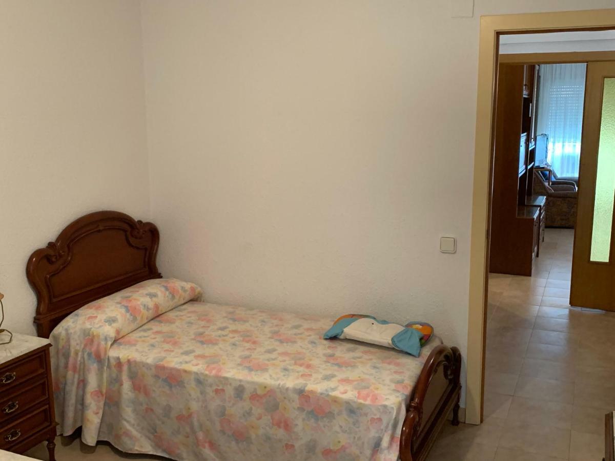 Apartamento Cambrilsfornia Exterior foto