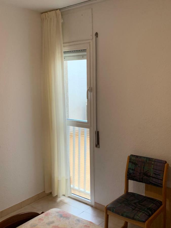 Apartamento Cambrilsfornia Exterior foto